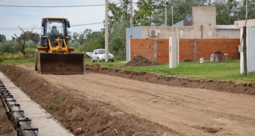 Avanza la obra de cord&oacute;n cuneta en el Barrio Solares III Scalabrini
